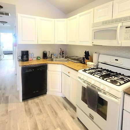 Luxury Apartments 5Queenbed - 20 Min Away Manhattan Jersey City Exteriör bild