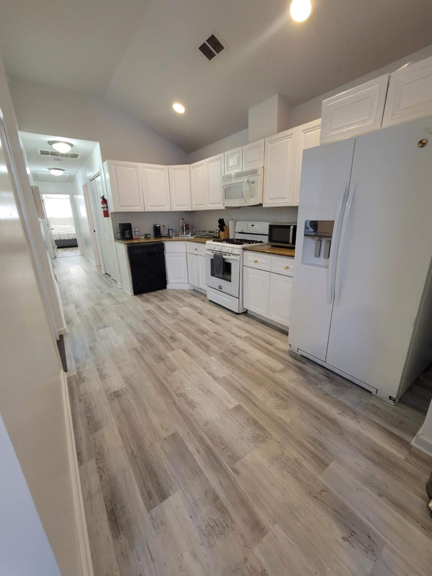 Luxury Apartments 5Queenbed - 20 Min Away Manhattan Jersey City Exteriör bild