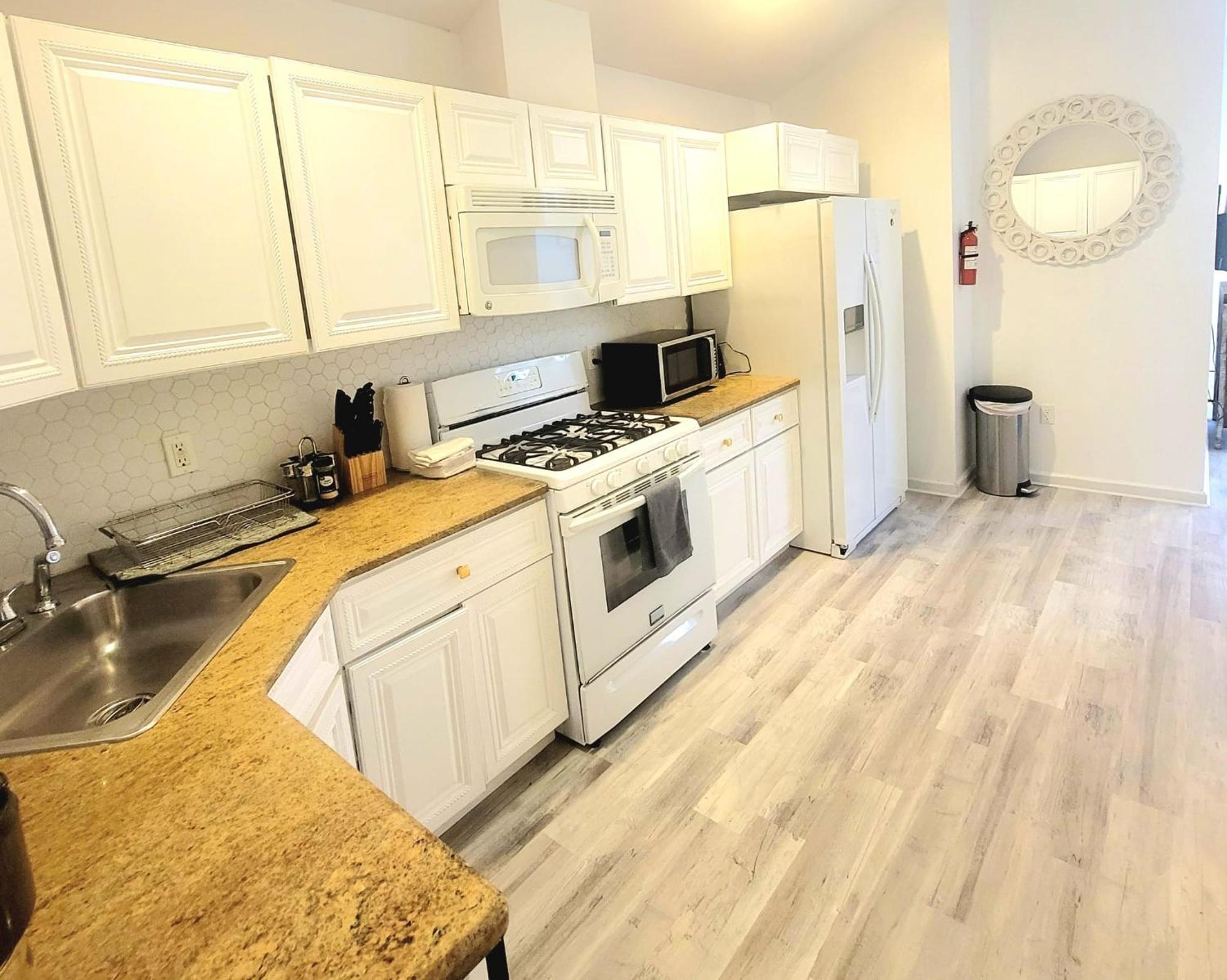 Luxury Apartments 5Queenbed - 20 Min Away Manhattan Jersey City Exteriör bild