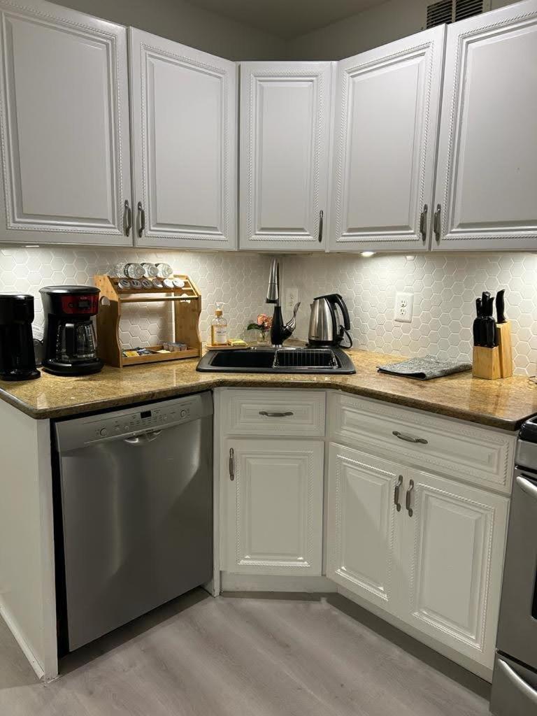 Luxury Apartments 5Queenbed - 20 Min Away Manhattan Jersey City Exteriör bild