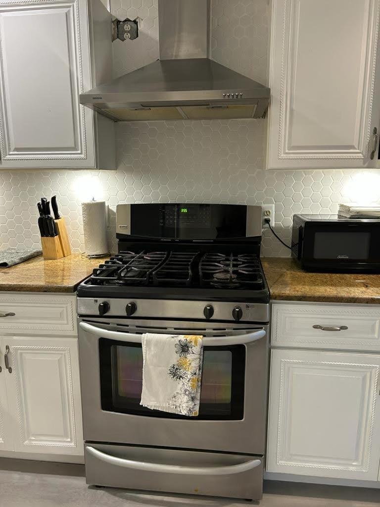 Luxury Apartments 5Queenbed - 20 Min Away Manhattan Jersey City Exteriör bild